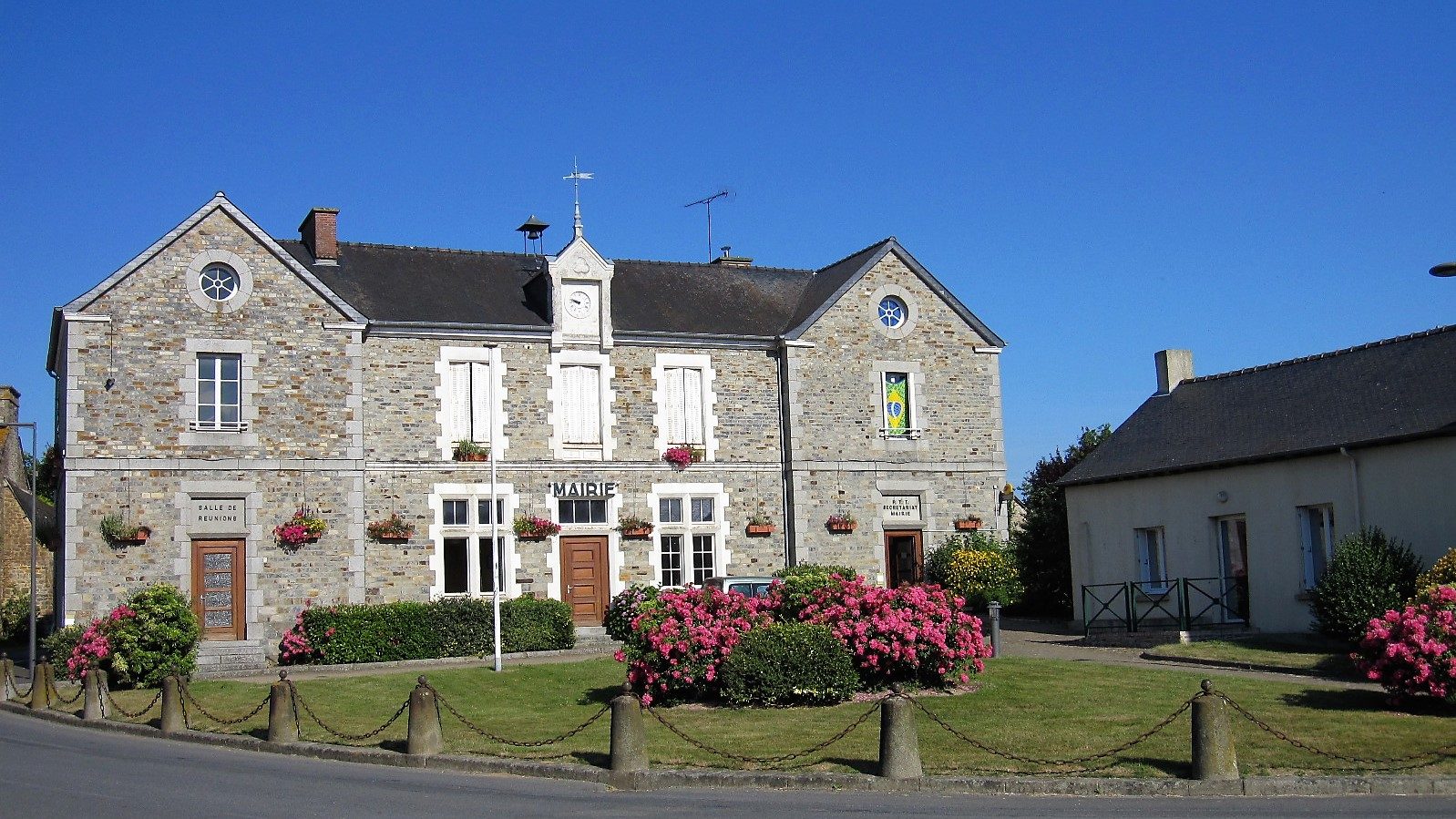 Le pays de Liffré crée trois maisons intercommunales dans les communes ...