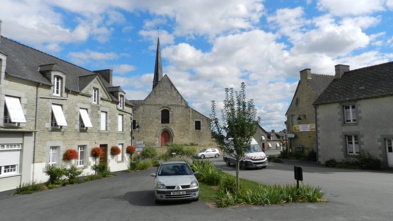 Bourg de Saint-Juvat