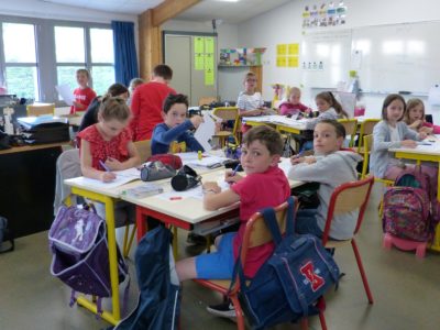 Plouégat-Moysan école