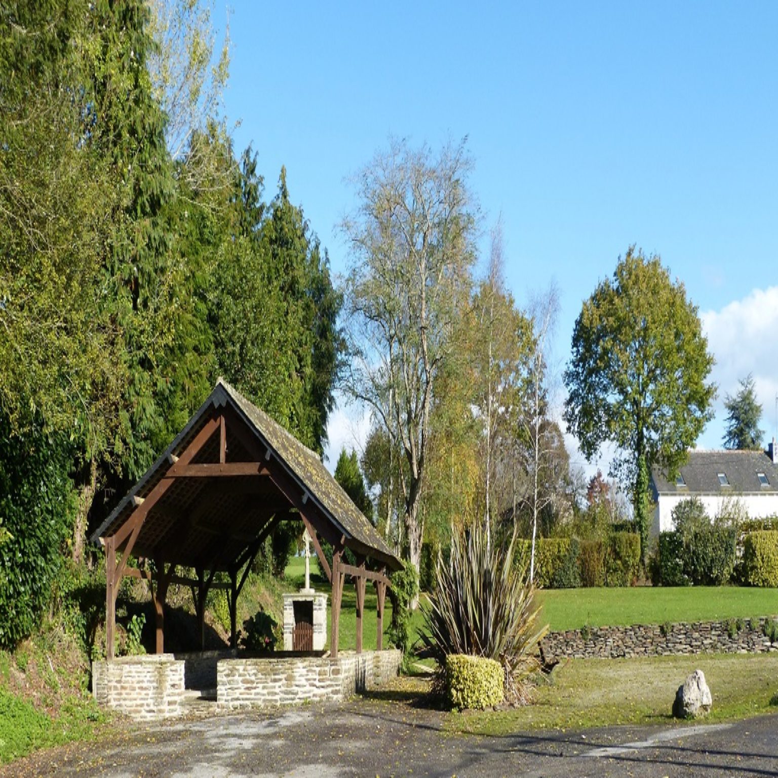 SaintCoulitz (29) BRUDED