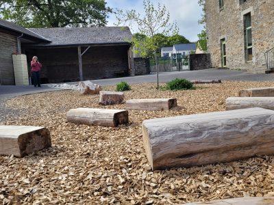 Saint senoux cour école Cr BRUDED